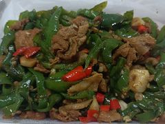 -湖南人家湘菜馆(镇江路店)