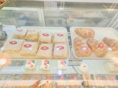 -白玉兰食品(中山公园龙之梦店)