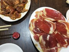 -韩风烤牛肉冷面店