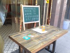 -溢香驴驴肉火烧(友谊北大街店)