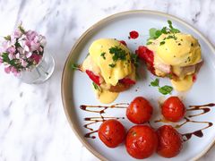 班尼迪克红菜头熏鲑鱼可乐饼-The Rug Cafe(王府中环店)