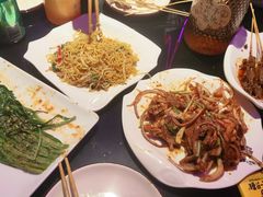 -喝丢一只鞋海鲜烧烤·海肠捞饭(东关街店)