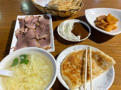 -李连贵熏肉大饼(中街盛京龙城店)