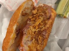 -Bánh Mì Huynh Hoa