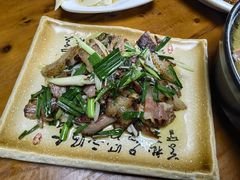 蒜苗老腊肉-青城甲(青城山店)