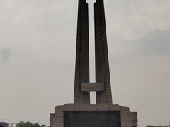 -唐山抗震纪念碑广场