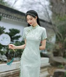 -租旗袍租礼服馆