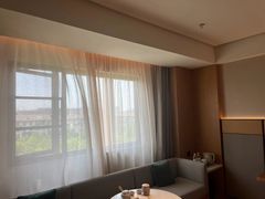 -全季酒店(苏州乐园店)