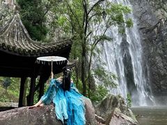 -刘伯温故里景区百丈漈