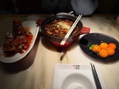 -吴越荣记苏州菜·松鼠桂鱼 100% 活鱼现做(月光码头店)