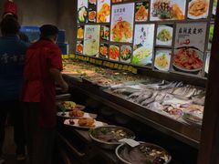-方国老头包子·39年威海本地老字号•小船海鲜疙瘩汤