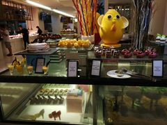 -海口绿发希尔顿酒店-田园汇自助餐·三文鱼·海鲜