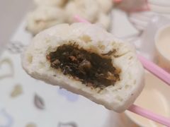 梅干菜肉包-老陶包子铺(南大西南村店)