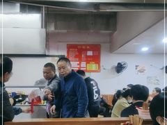 -何永光123鲜牛肉馆(1号店)