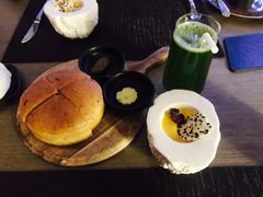 -恰餐厅及酒吧 CHAR Bar & Grill (北京丽都皇冠假日店)