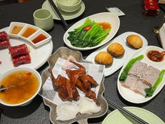 -蝴蝶里·粤菜·点心(滨江龙湖店)