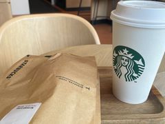 -星巴克臻选(莘庄仲盛店)