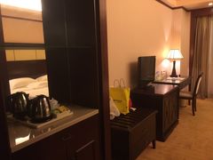 茶几台-维也纳国际酒店(深圳新洲店)