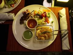 -WOLFGANG PUCK KITCHEN & BAR(迪士尼小镇店)