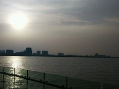 android_upload_pic-上海滴水湖皇冠假日酒店