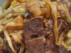 -内蒙焖面大盆骨餐馆(山大路店)