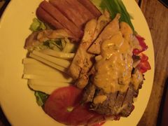 主厨沙拉-Helens海伦司小酒馆(红旗南路店)