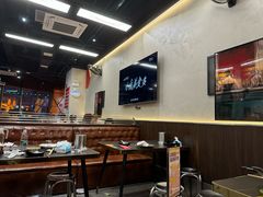 -许哥东北烧烤·铁丳烤串·宫后夹肉(繁花中心店)