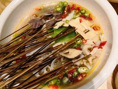 -嘉州叶婆婆钵钵鸡(建设路店)