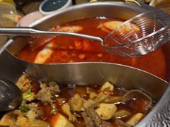 -左庭右院鲜牛肉火锅(金山万达店)