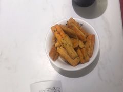 -渝是乎酸菜鱼(龙旗购物中心店)