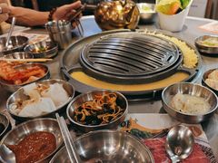 -GOGIYA·咕叽吖韩国传统烤肉店(东方新天地店)