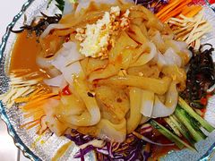 -哈尔滨烧烤·山河村铁锅炖(交大店)