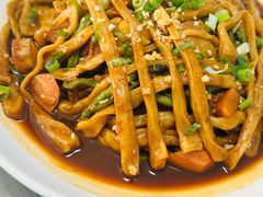 排骨豆角焖卷子-遇见小院·长思缘农家院(怀柔店)