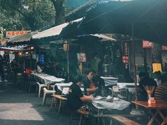 -十一街苍蝇馆子转经消江湖菜(九眼桥十一街店)