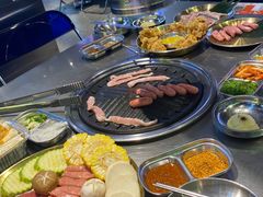 -哈哈碳都·牛肋条无限自助烤肉(台江万达店)