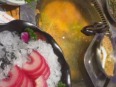 -山河屯铁锅炖·非遗东北菜(南山店)