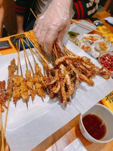 木屋烧烤(协信星光广场店)-"朋友聚餐在家附近～ 到店米排队 直接上.