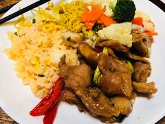 -绿光森林餐厅