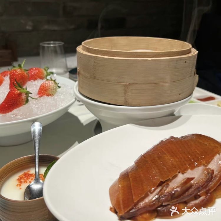 魔都也能吃到正宗北京烤鸭～四季民福上海首店开业啦