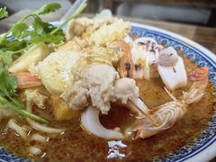 -亚忠小吃店(曾厝垵店)