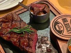 果木烤安格斯谷饲牛排-MR.ROCKY洛奇先生RESTAURANT&BAR(宝安壹方城店)