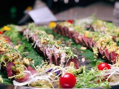 -The ROOF (通盈中心店)