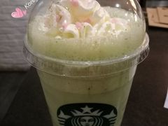 桃花满满风味抹茶拿铁-星巴克臻选(广州东山锦轩店)