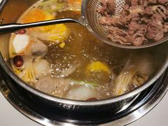 -犇鼎牛潮汕牛肉火锅(新辰里学清路店)