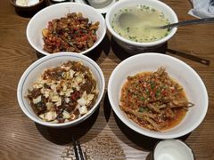 -八碗湘长沙市井菜(坡子街店)