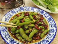 绝味毛豆-江城燕子大排档(江汉路步行街店)