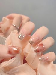 -H12 STAR日式美甲美睫专门店