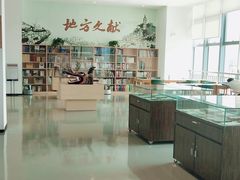 -万江图书馆