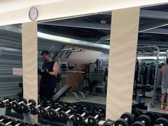 -宝力豪健身(中粮广场店)