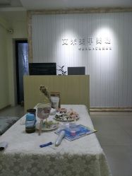 -U mi Nail美甲工作室